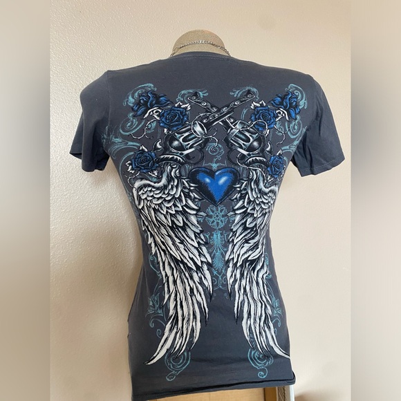 Y2k Grunge Blue & Grey Fitted V Neck Tee Guns, Roses, Hearts & Wings Design - Picture 3 of 7